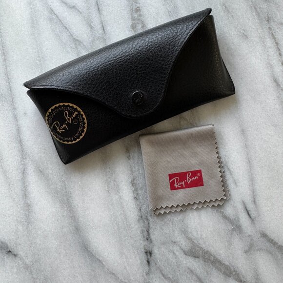 Ray-Ban RB3025 Aviator Classic Sunglasses main image 4